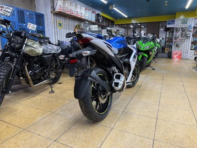 Suzuki GIXXER SF 250 ABS LED 2026 — миниатюра 3