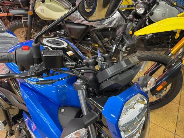 Suzuki GIXXER 250 ABS LED 2026 — миниатюра 2