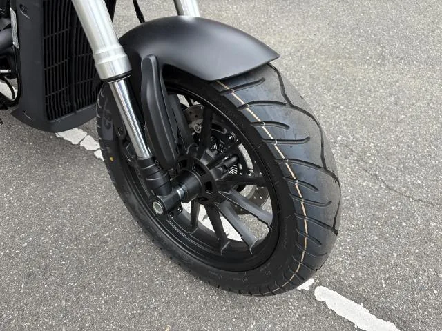 QJMOTOR SRV250 V USB 2025 — миниатюра 2