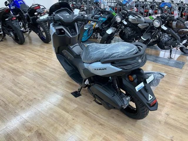 Yamaha NMAX125 2025 — миниатюра 5