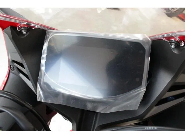 Honda CBR650R E-Clutch 2024 — миниатюра 2