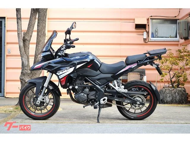 BENELLI TRK251 USB ETC GIVI 2022 — миниатюра 2