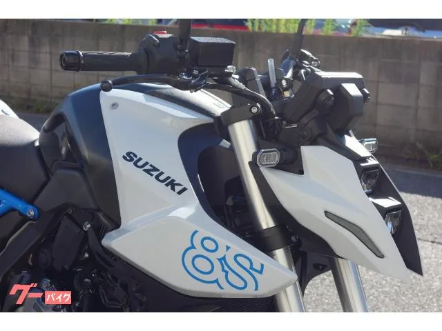 Suzuki GSX-8S 2023 — миниатюра 2