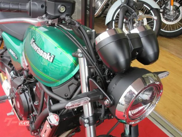 Kawasaki Z650RS 2022 — миниатюра 4