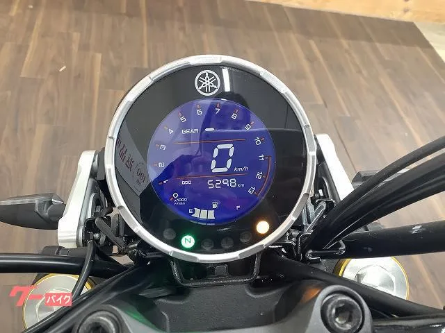 Yamaha XSR125 ABS USB 2024 — миниатюра 4