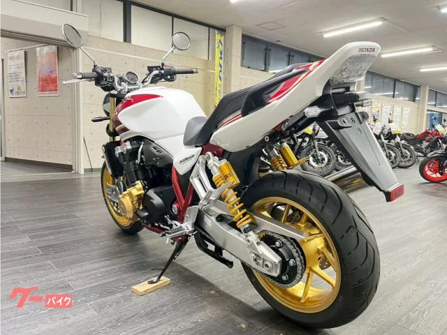 Honda CB1300Super Four SP 30TH 2023 — миниатюра 4