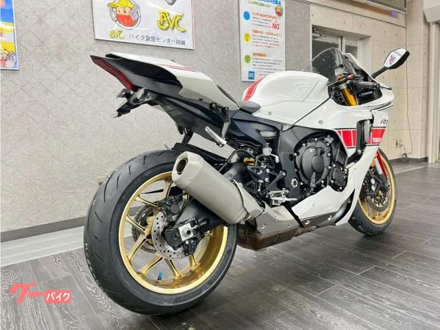 Yamaha YZF-R1 WGP60th 2022 — миниатюра 3
