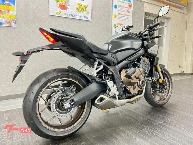 Honda CB650R E-Clutch 2024 — миниатюра 3