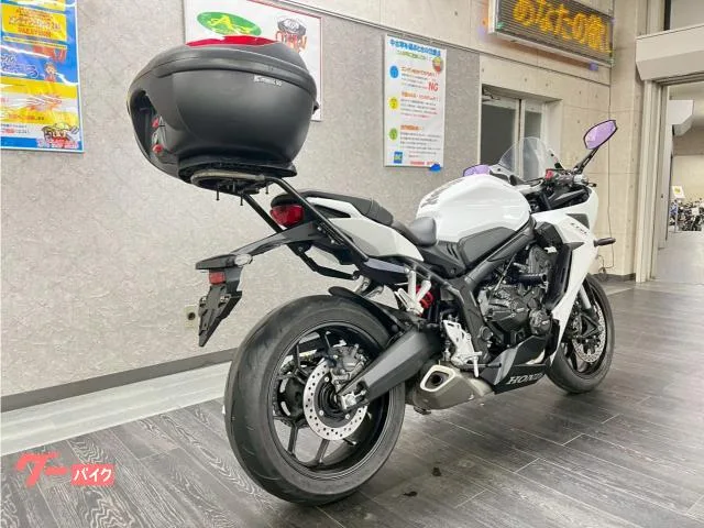 Honda CBR650R 2023 ETC USB 2023 — миниатюра 3