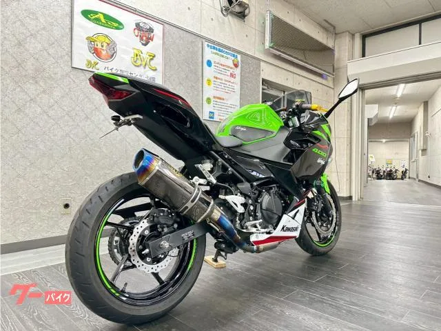 Kawasaki Ninja 400 BEET ETC USB 2022 — миниатюра 3