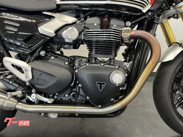 TRIUMPH 1200RS LED 2025 — миниатюра 2
