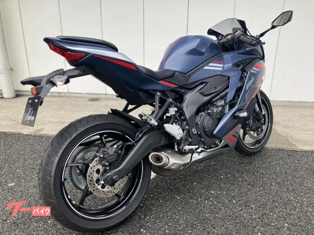 Kawasaki Ninja ZX-25R SE 2022 — миниатюра 3