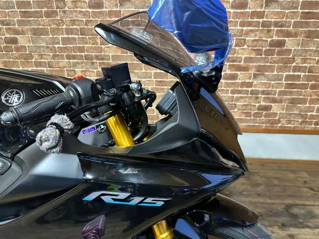 Yamaha YZF-R15 2024 — миниатюра 2