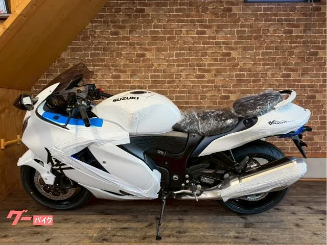 Suzuki (GSX1300R Hayabusa) 2026 — миниатюра 2