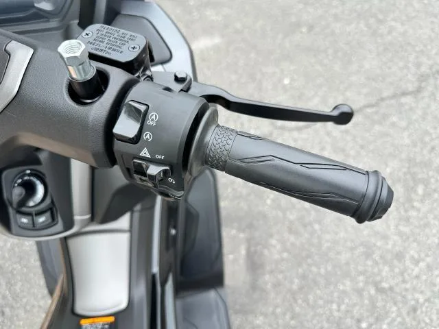 Yamaha NMAX 2026 — миниатюра 4
