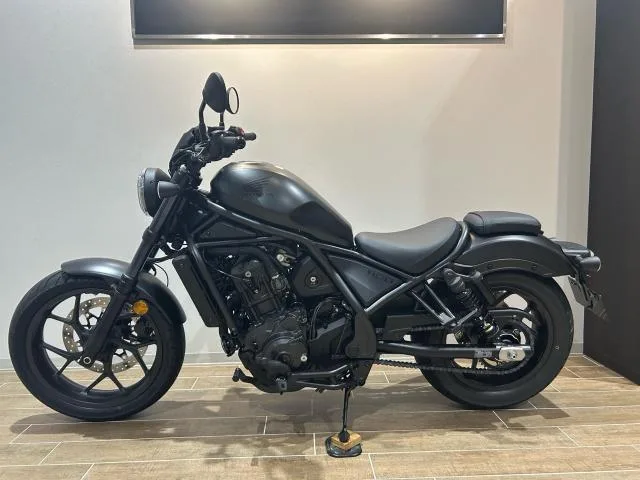 Honda 1100 2025 — миниатюра 2