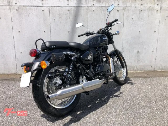 BENELLI 400 2022 — миниатюра 2