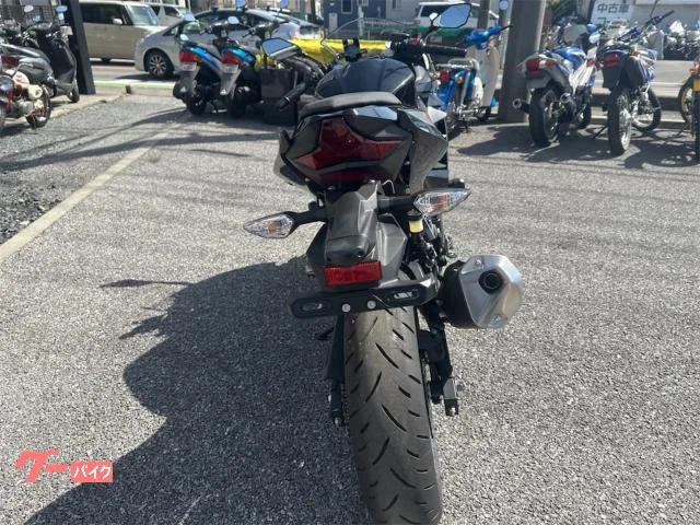 Kawasaki Ninja 400 2023 — миниатюра 4