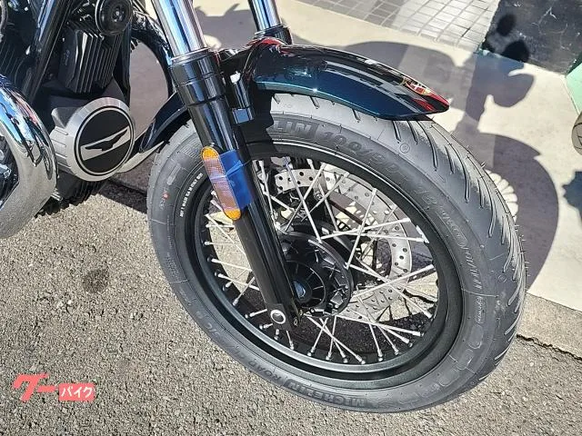 MOTO GUZZI V7 2025 2025 — миниатюра 3