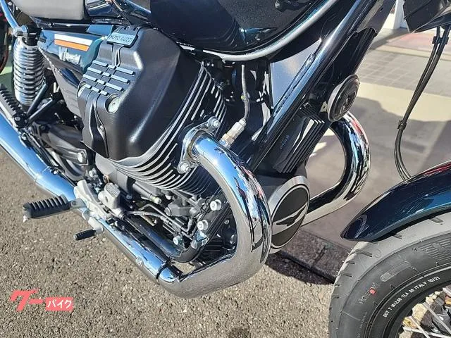MOTO GUZZI V7 2025 2025 — миниатюра 4