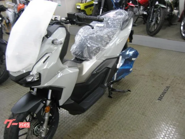 Honda ADV160 2024 — миниатюра 3