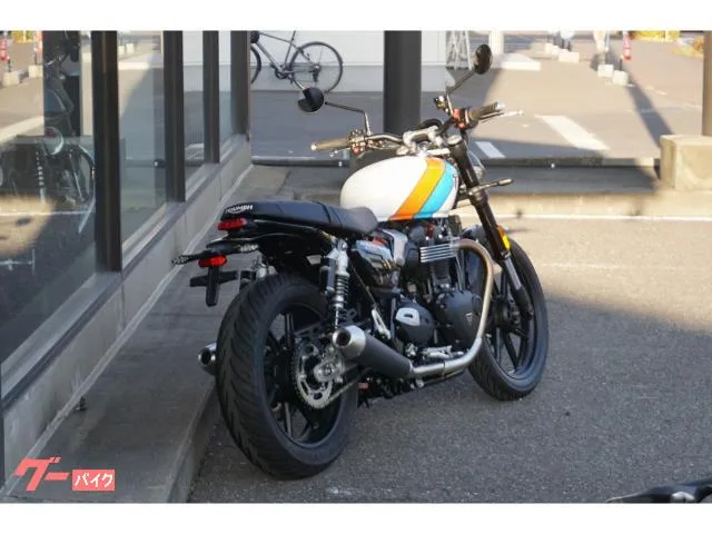 TRIUMPH 900 2026 — миниатюра 4