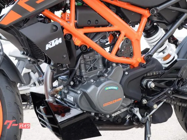 KTM 125 ABS 2022 — миниатюра 2