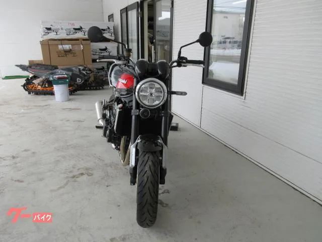 Kawasaki Z900RS 2022 — миниатюра 3