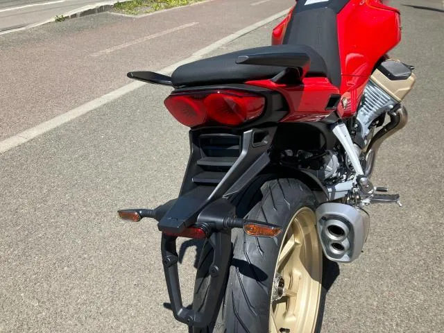 MOTO GUZZI V100 2023 — миниатюра 3