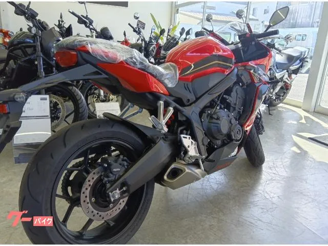 Honda CBR650R 2023 — миниатюра 3