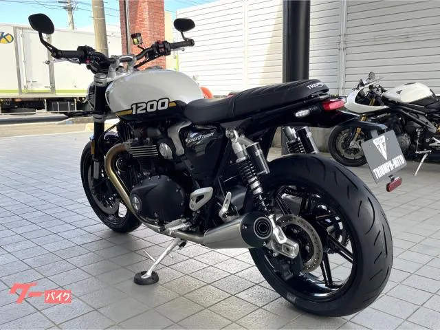 TRIUMPH 1200 105PS / 2025 — миниатюра 2