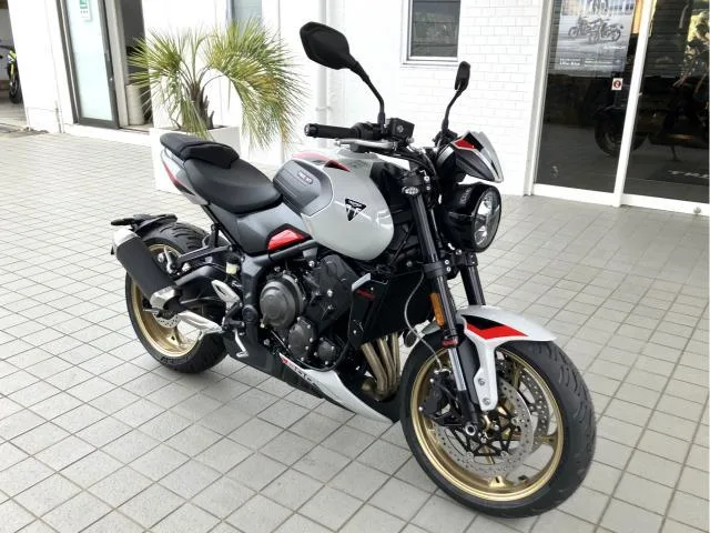 TRIUMPH 800 2026 2026 — миниатюра 3