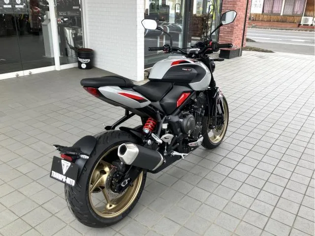 TRIUMPH 800 2026 2026 — миниатюра 5