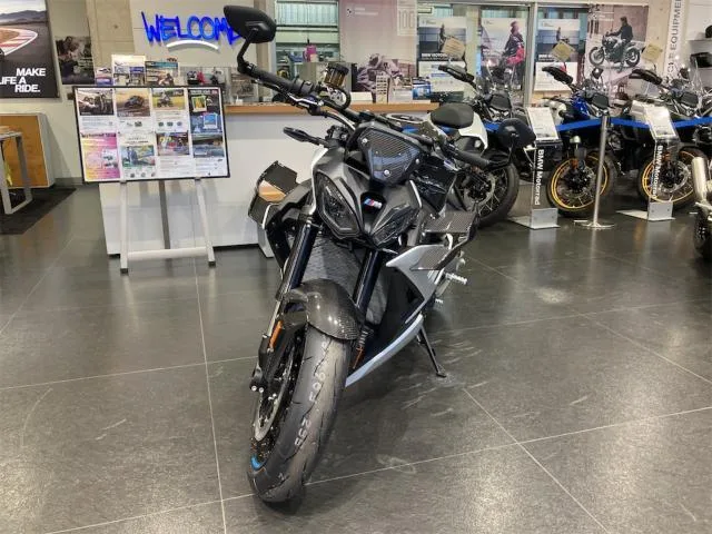 BMW M1000R M 2026 — миниатюра 3