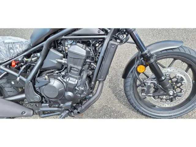 Honda 1100 2025 — миниатюра 4