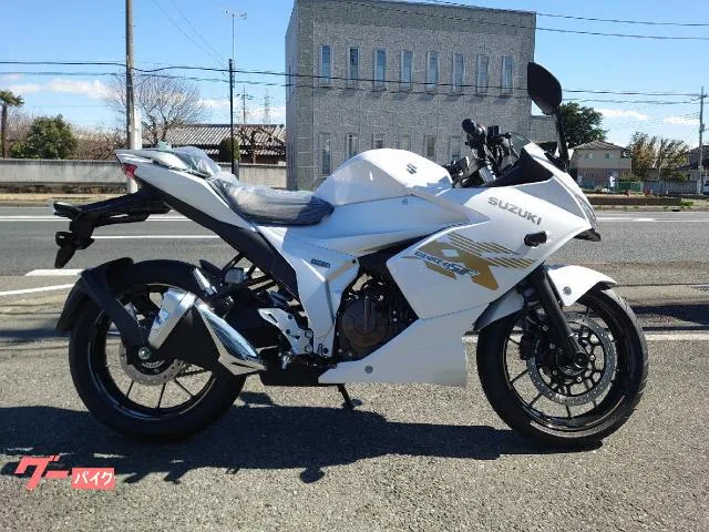Suzuki GIXXER SF 250 3 2026 — фото 1, купить с доставкой в Москву