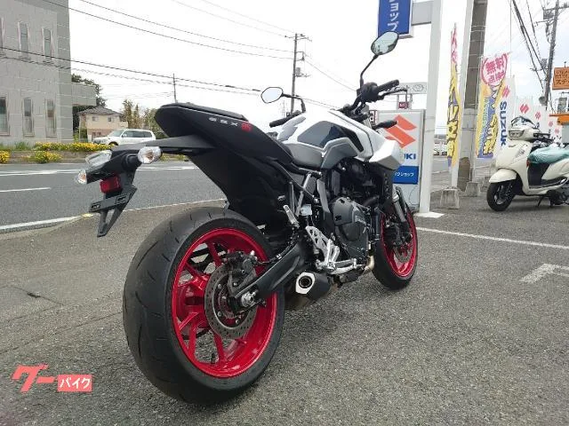 Suzuki GSX-8S ETC 2025 — миниатюра 3
