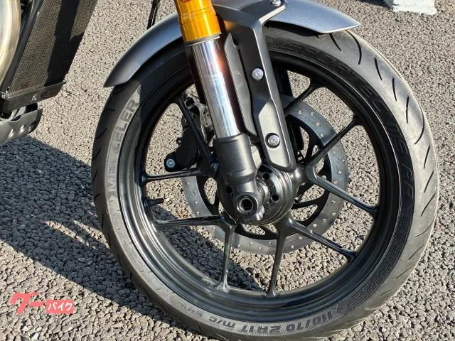 TRIUMPH 400 2025 — миниатюра 2