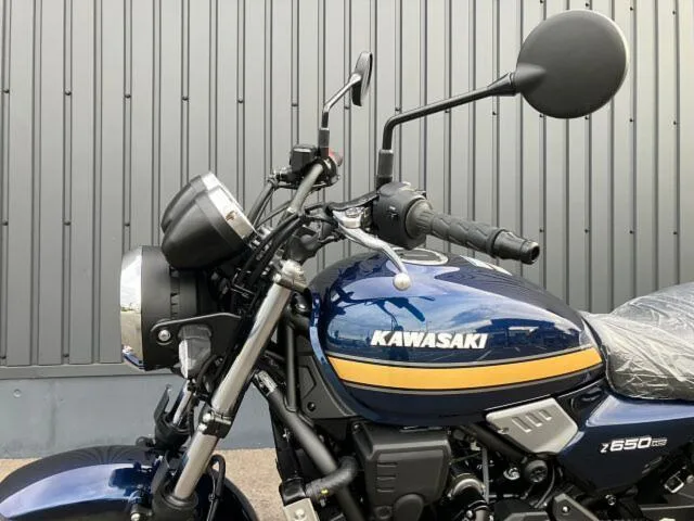 Kawasaki Z650RS 2026 ETC 2026 — миниатюра 2