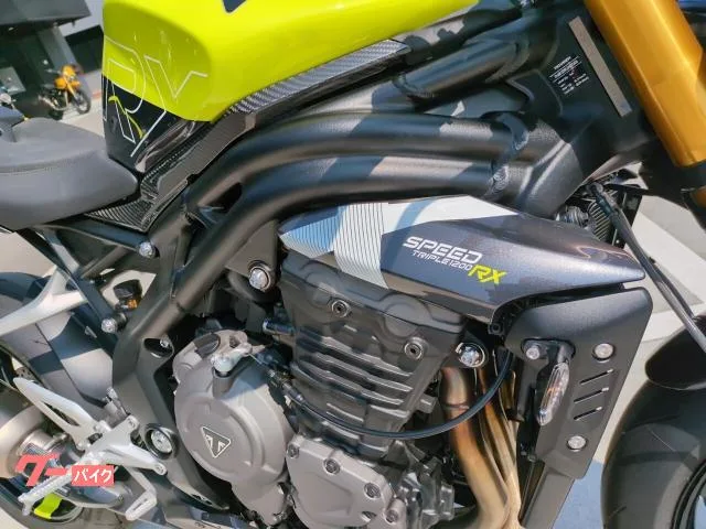 TRIUMPH 1200RX 2026 — миниатюра 3