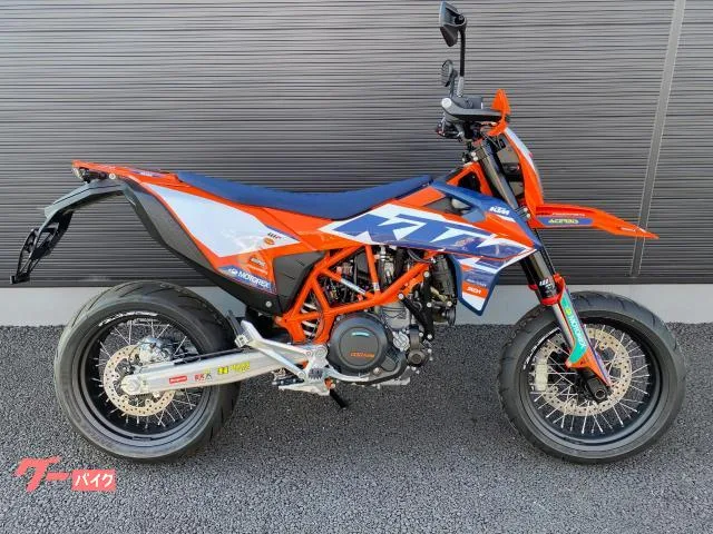 KTM 690SMC R SKDA 2024 — фото 1, купить с доставкой в Москву