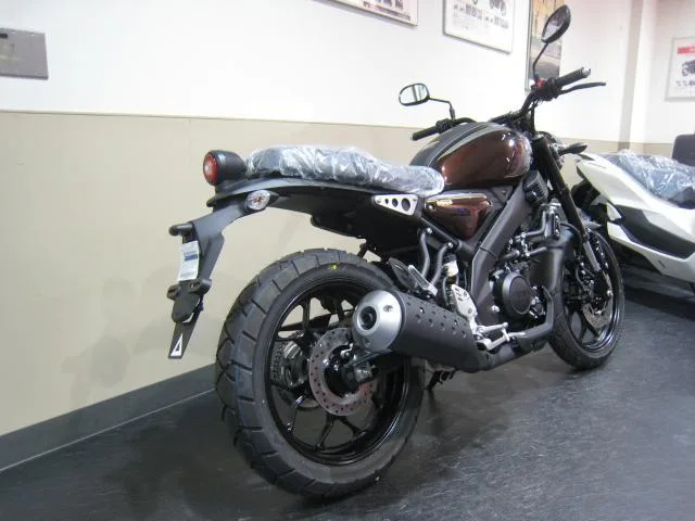Yamaha XSR125 2025 — миниатюра 3