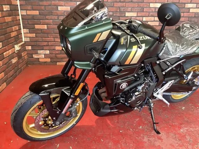 Suzuki GSX-8TT 2026 — миниатюра 5