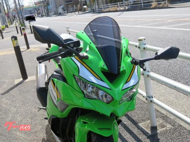 Kawasaki Ninja ZX-4RR KRT EDITION USB ETC2.0 2025 — миниатюра 3