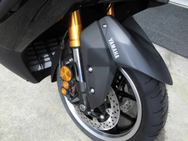 Yamaha TMAX560 TECHMAX 2026 2026 — миниатюра 4
