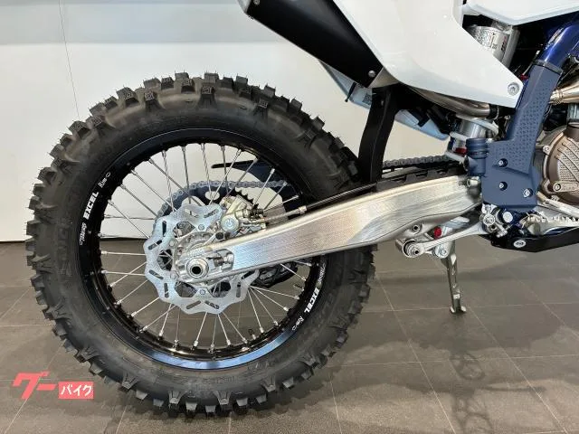 HUSQVARNA TE125 2026 — миниатюра 5