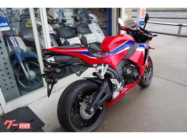 Honda CBR600RR ABS 2022 — миниатюра 3