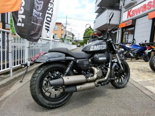 QJMOTOR SRV 250 2026 — миниатюра 3