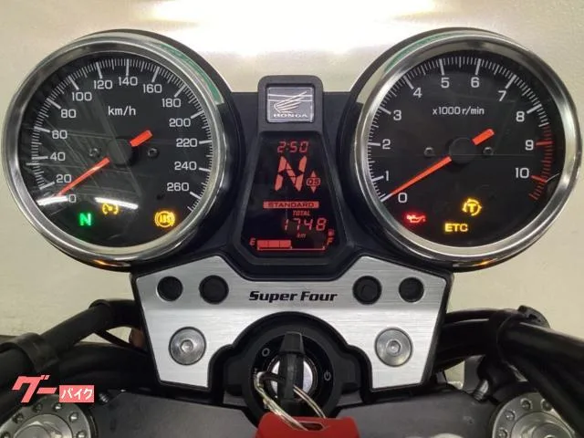Honda CB1300Super Four SP 2023 — миниатюра 2