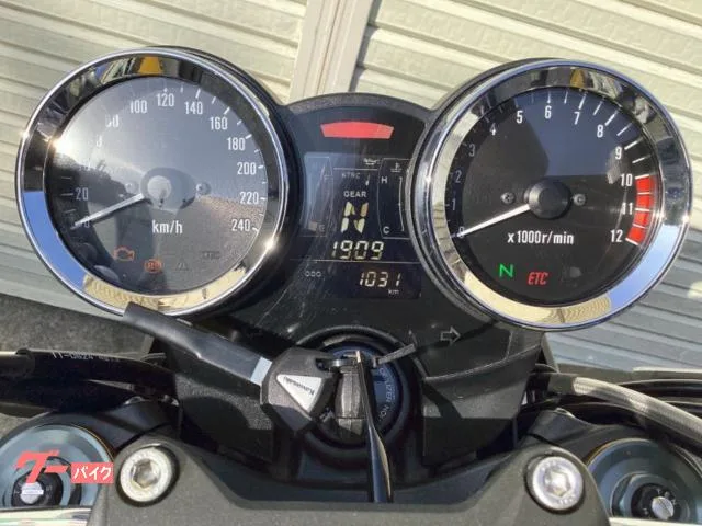 Kawasaki Z900RS SE 2024 — миниатюра 2